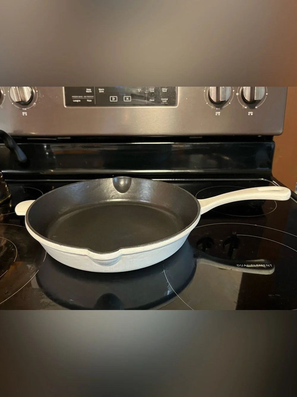 Cuisinart Cast Iron Skillet Frying Pan - White Enamel Exterior, Black Interior